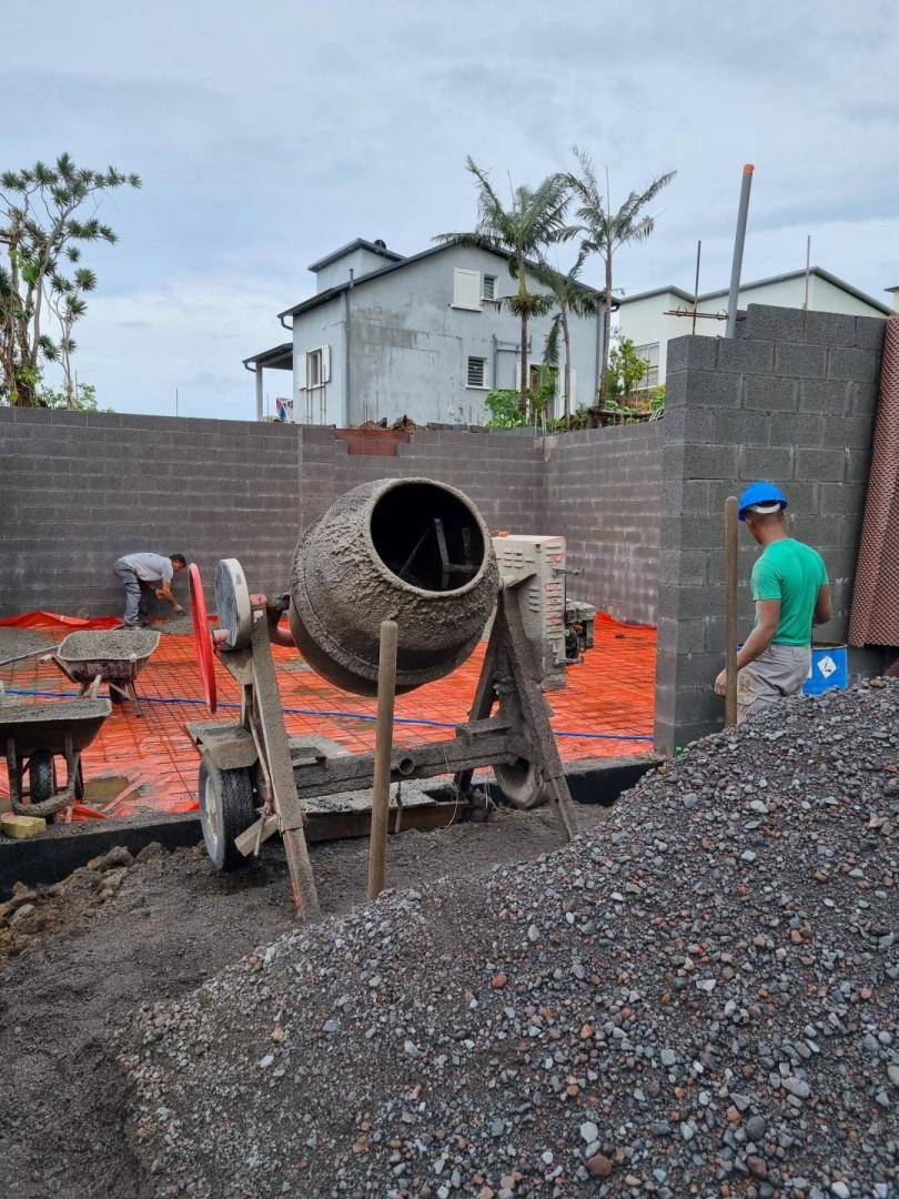 pose-dalles-beton-construction-saint-joseph